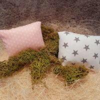 stoffkissen raschelnd